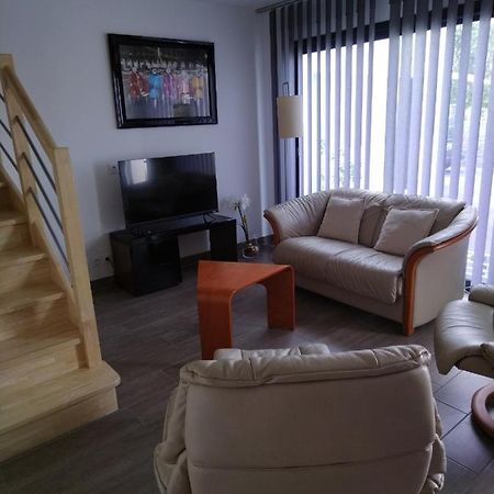ANGLET appt maison à 2 kms des plages et de Biarritz Esterno foto
